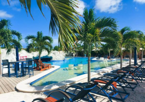 Гостиница First Curacao Hostel  Виллемстад